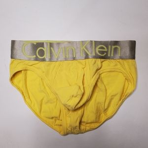 Calvin Klein Hip Briefs S